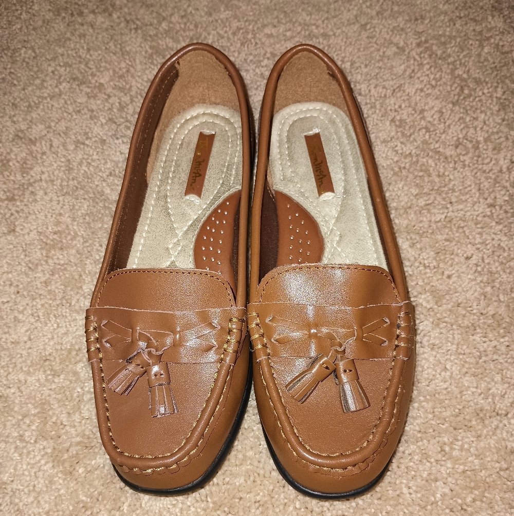 Thom McAn Windsor Brown Leather Loafers 7W - Picture 3 of 6